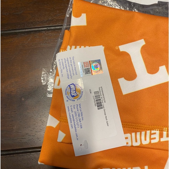 Tennessee Orange Neck Gaiter - Picture 3 of 4